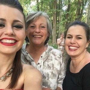 Meet your Posher, Monica